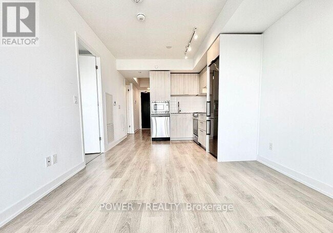 Photo - 501 Yonge St Unit 3808