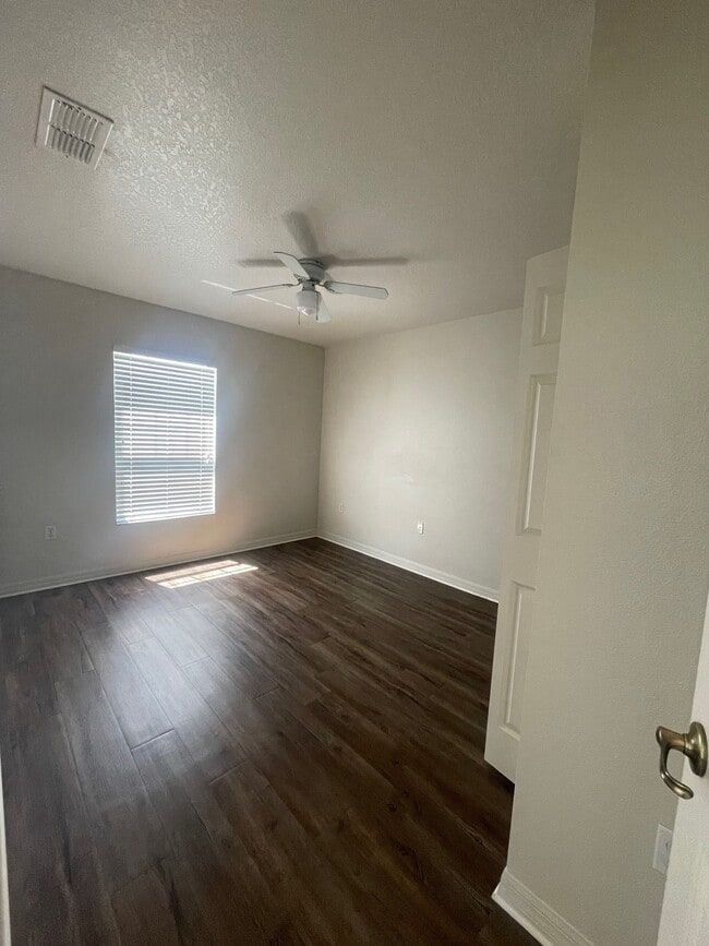 Photo - 5848 8th St Unit 5854