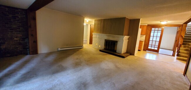 Photo - Fantastic Sylvan Setting off Ballinger Lake Forest Park