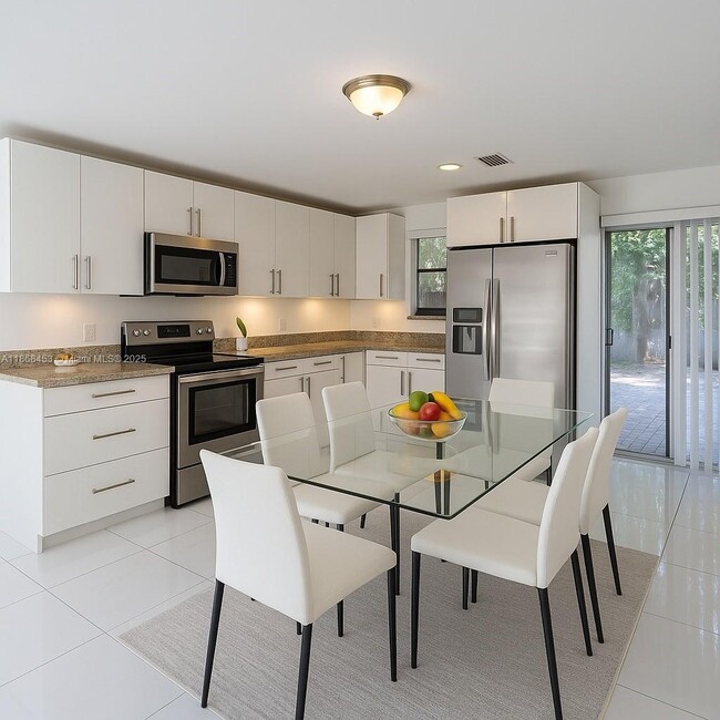 Photo - 2545 NE 182nd St