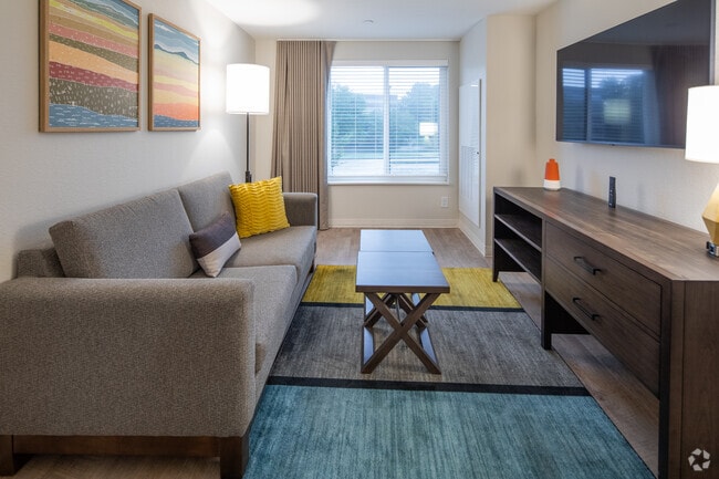 2BR, 1BA - 750SF - Living Room