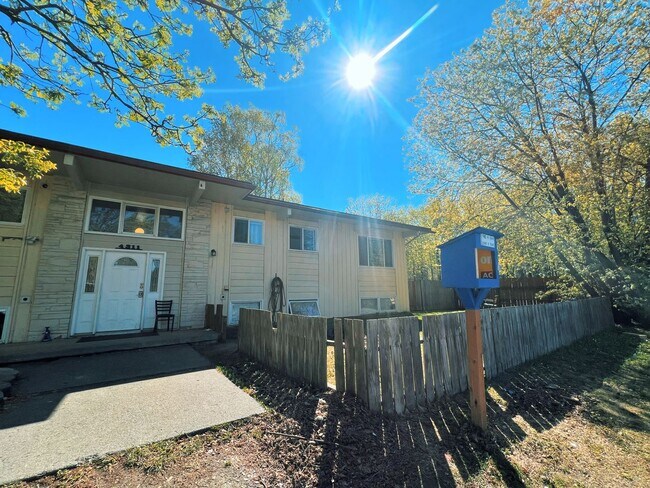 Photo - 4311 N Star St Unit 1