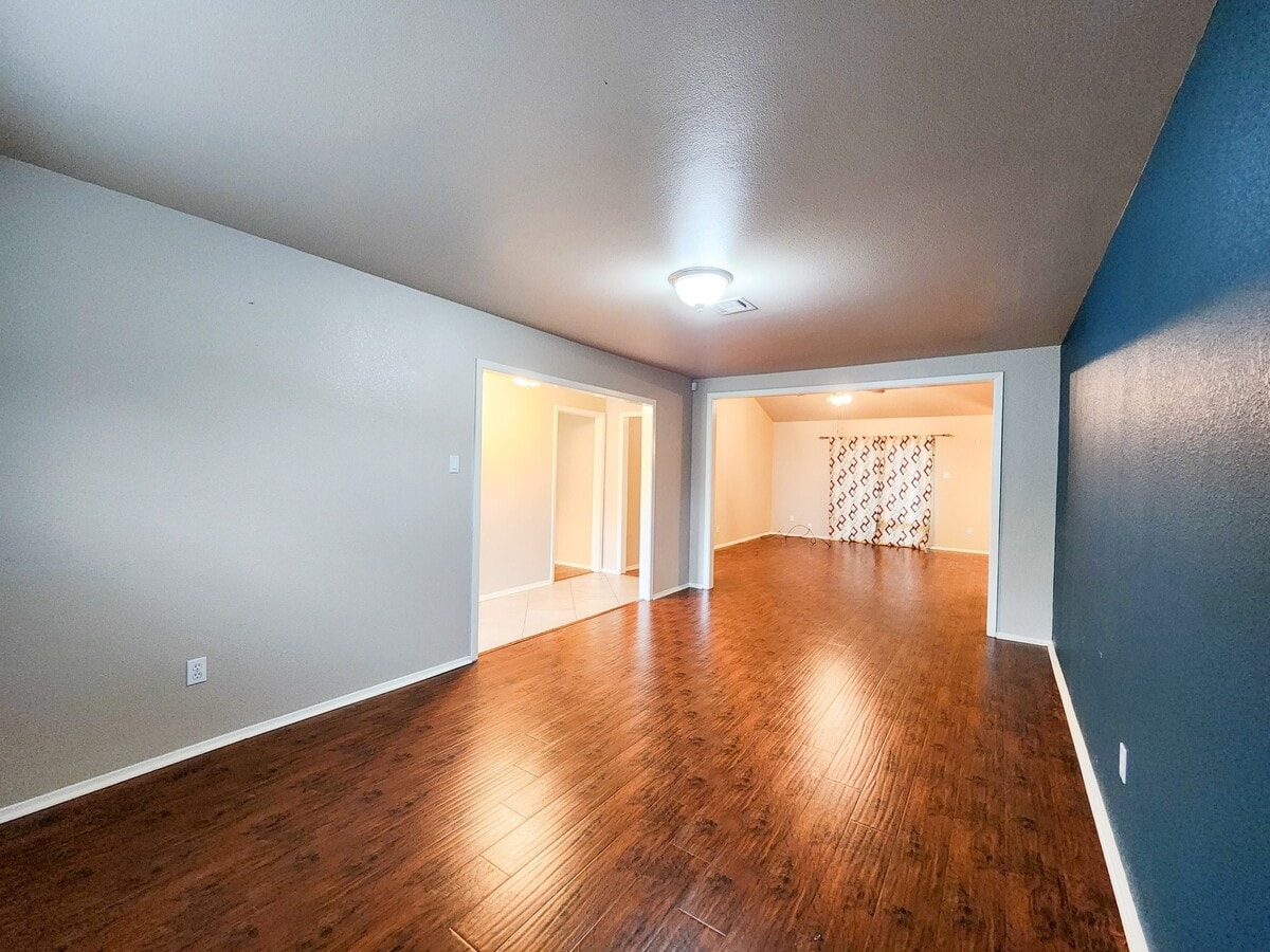 Photo - 6007 Dryad Dr