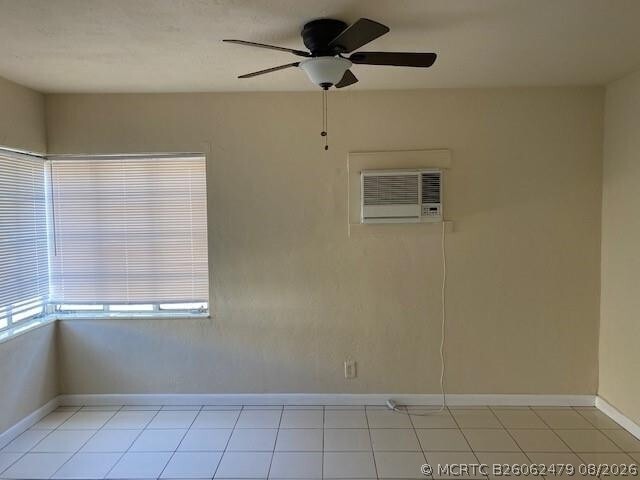1705 Moffett St Unit C