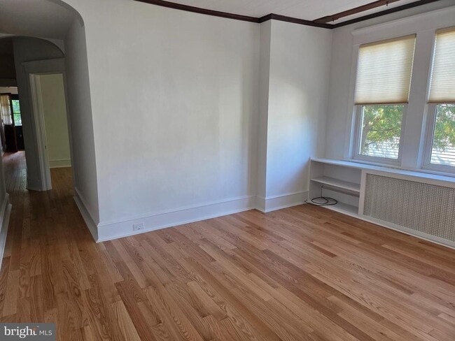 Building Photo - 10 9th Ave Rental