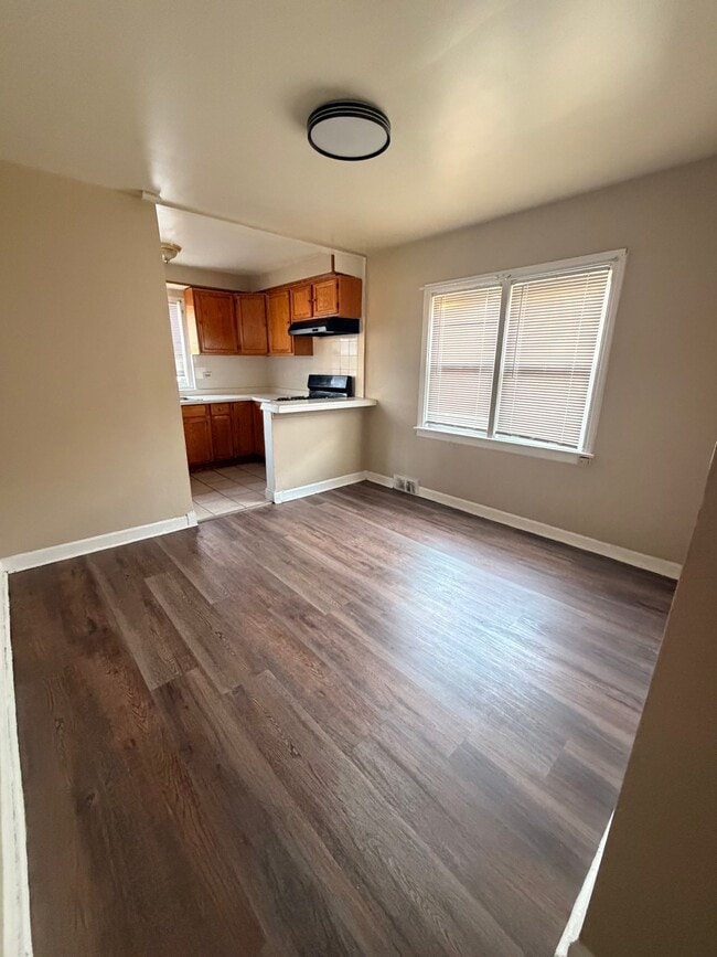 Photo - 5309 W Gladys Ave Unit 2