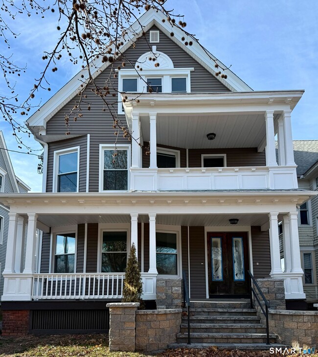 Building Photo - 134 Hubinger St Unit 2