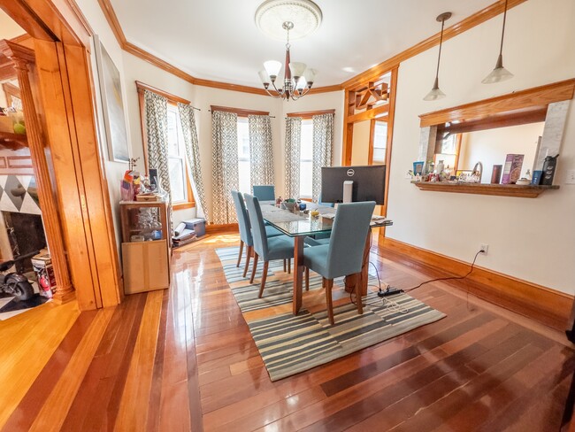 Photo - 12 St Paul St