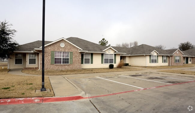 Photo - Oak Meadows Townhomes- Income Restricted