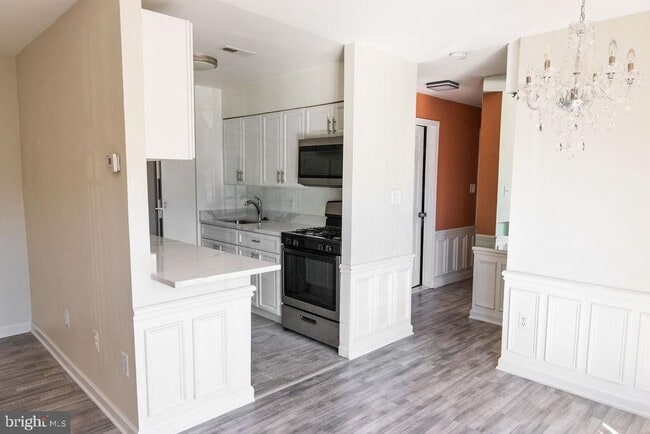 Photo - 7618 Savannah St Unit 104