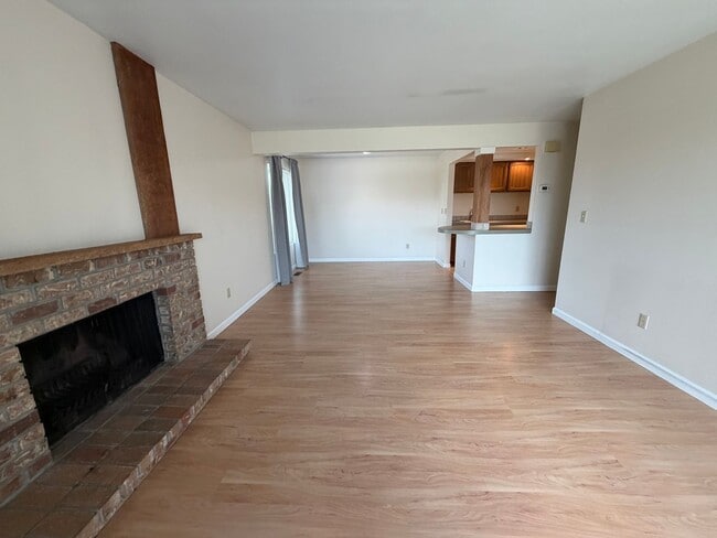Photo - Now renting 2 bedroom 1.5 bathrooms Condo at Castlerock Unit 25