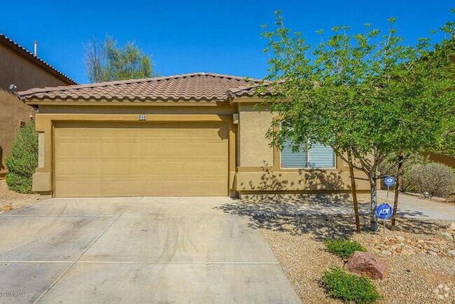 Building Photo - Rancho Sahuarita Home