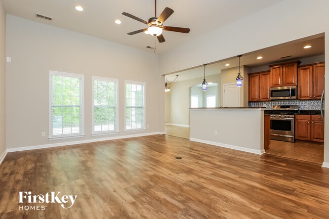 Photo - 242 Mayfield Dr