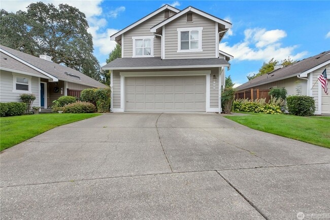 Building Photo - Amazing 3 Br 2.5 bath 2 car gar home in Lacey!