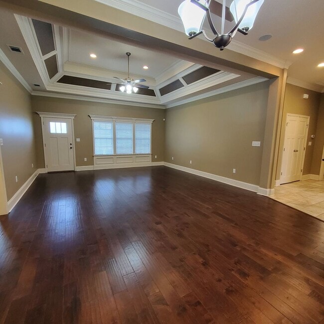 Photo - Southern Charm meets Modern Comfort: Exquisite 4-Bedroom Rental Home in Hahira, Georgia