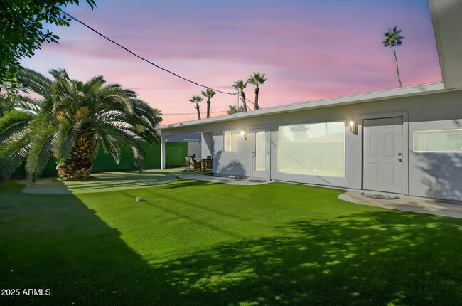 Building Photo - 7921 E Willetta St