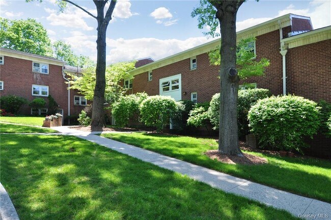 Photo - 140 N Broadway Unit R-4