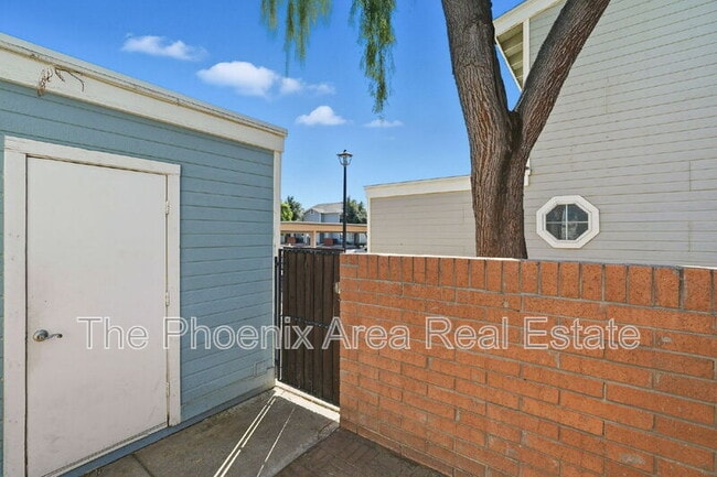 Photo - 510 N Alma School Rd