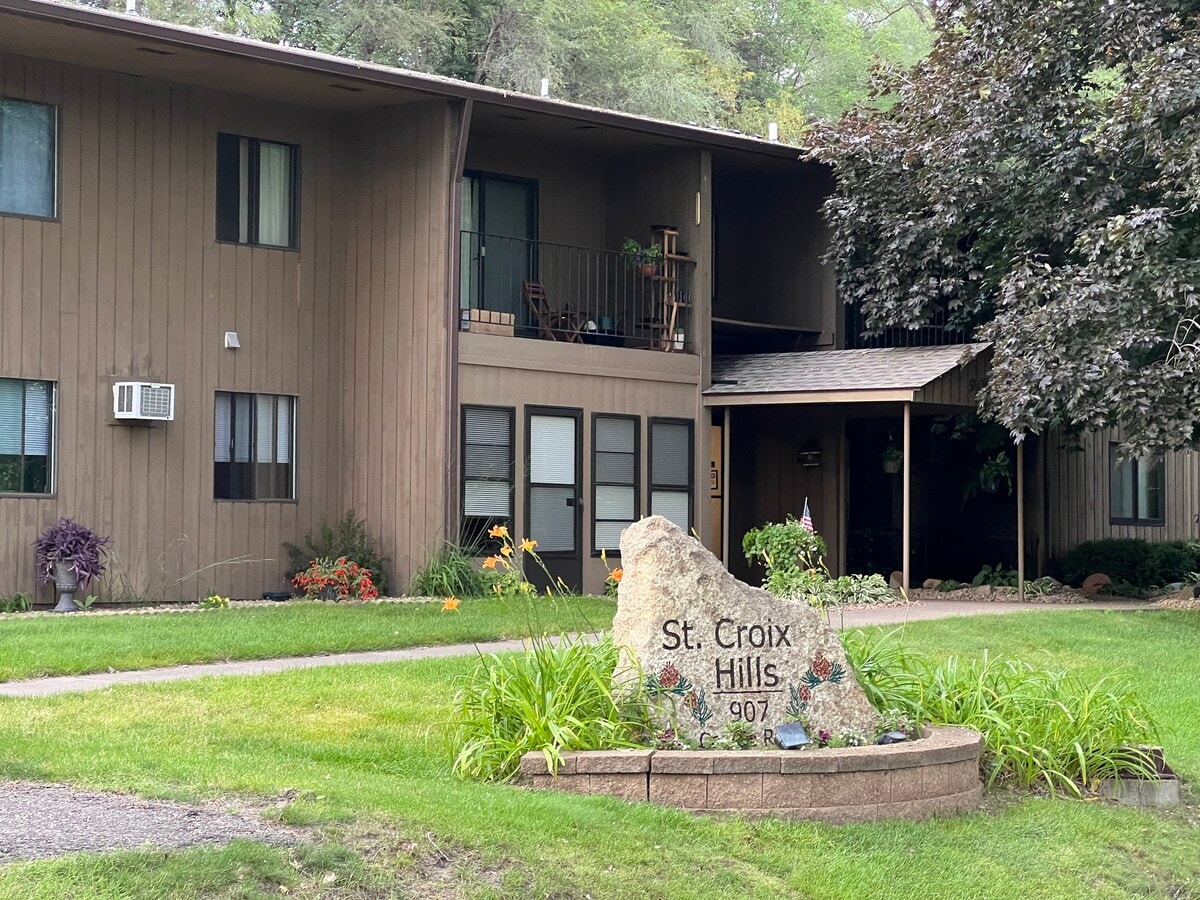 Great Security Building - 906 Coulee Trl Condo Unit 204