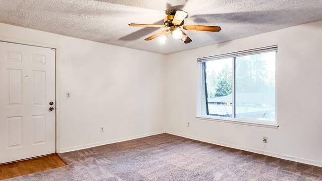 Photo - Spacious Apartment in Cozy Tacoma Neighborhood Unidad C