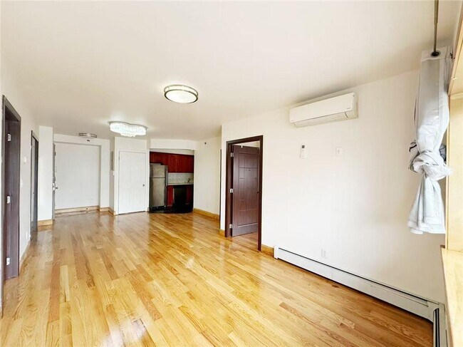 Photo - 41-42-42 College Point Blvd Unit 6A