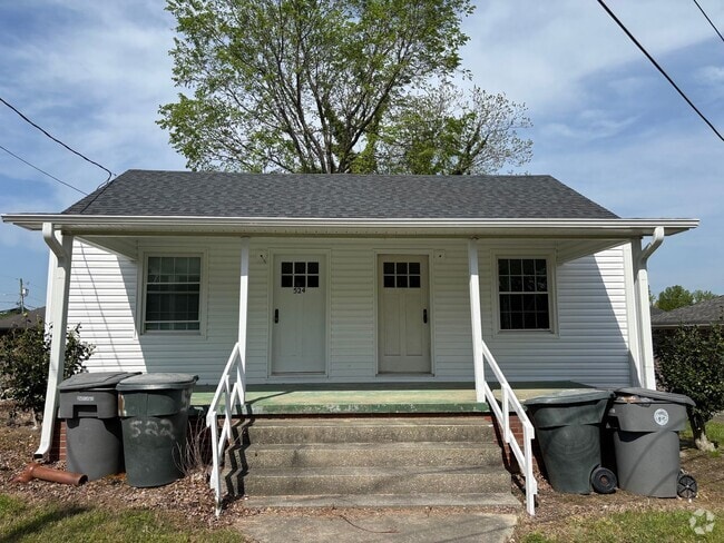 Building Photo - 1318 Unit 524 S. COX ST Rental