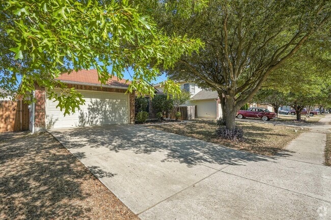 Building Photo - 7528 Cats-Eye Ln Rental