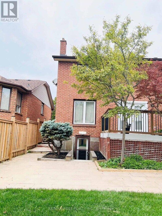 Photo - 63 Taylorwood Rd