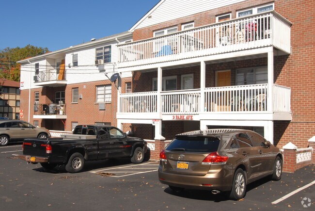 Juliann Garden Apartments - Juliann Garden Apartments