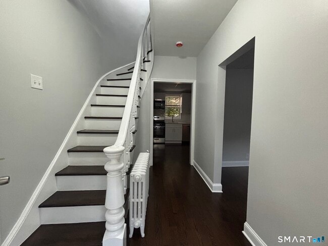 Photo - 110 Derby Ave