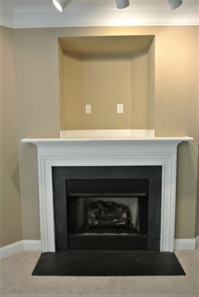 Photo - 1621 Providence Glen Dr