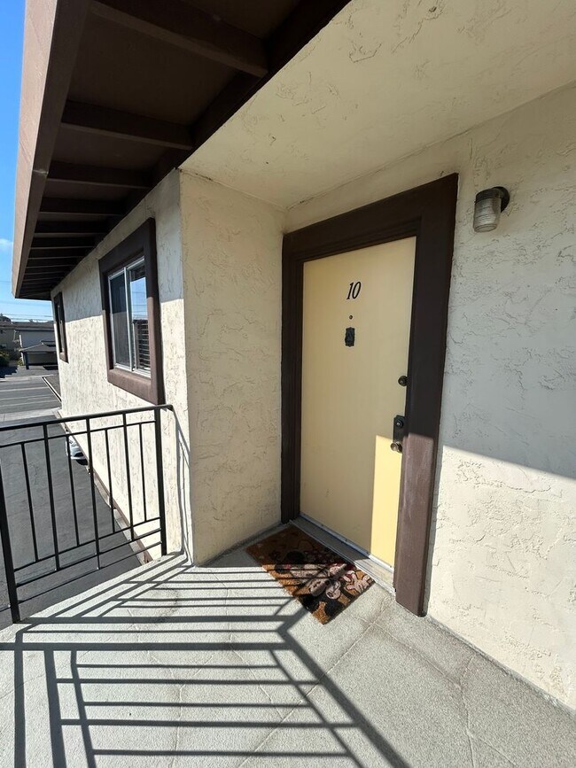 Photo - 255 E Romie Ln Unit #10