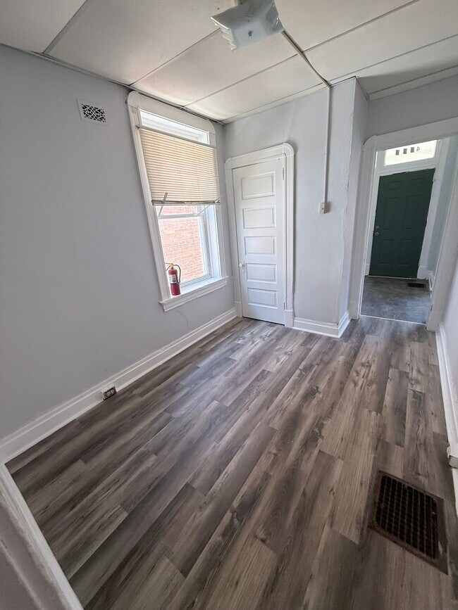 Photo - 4012 Penrose St