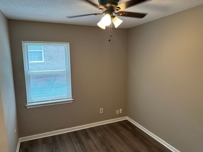 Photo - Recently renovated 1275 sq. ft single fami...
