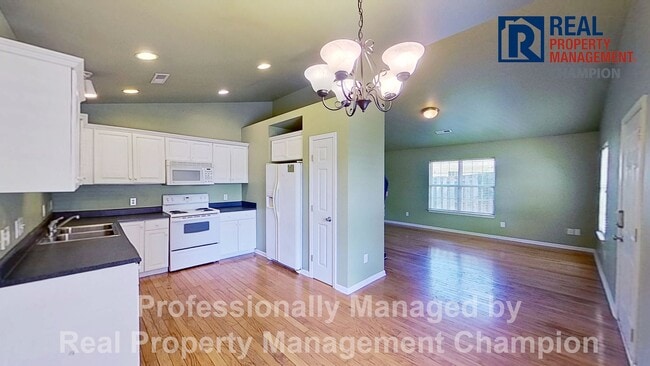 Photo - 3 BD/2BA in Azalea Trace - Students Welcome