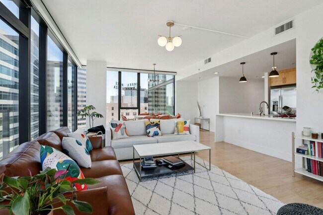 Photo - 38 N Almaden Blvd Unit 1123