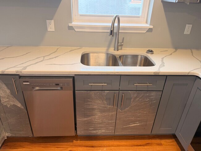 Photo - 288 S 7th St