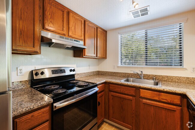 South 2BR, 2BA - Kitchen