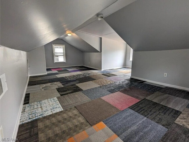 Photo - 12607 Watterson Ave