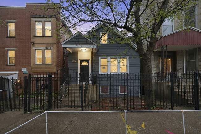 Photo - 1415 N Maplewood Ave
