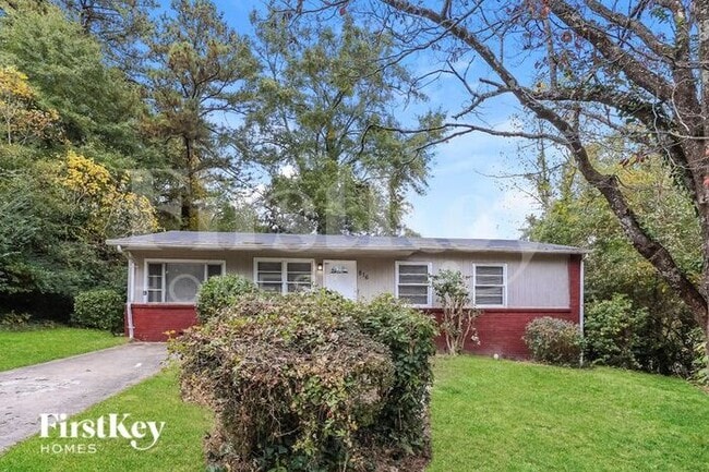 Photo - 876 Bolton Pl NW House