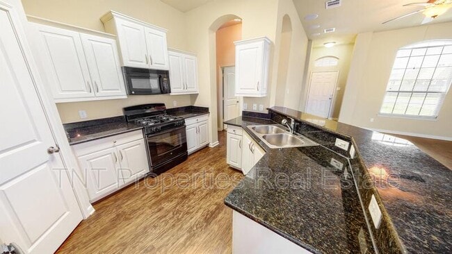 Photo - 3903 White Oak Meadow Ct