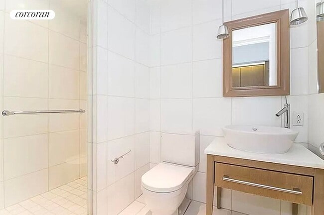 Photo - 340 E 23rd St