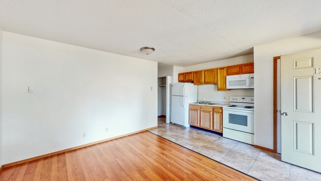 Photo - Park Manor Apartments
