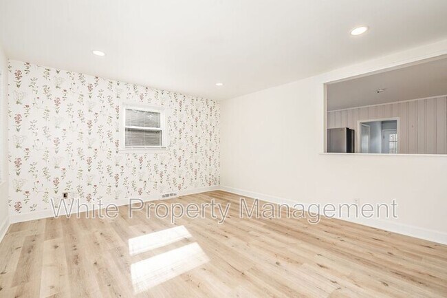 Photo - 7726 Wallace Ln