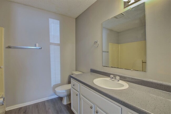 Photo - The Arbours Apartment Homes