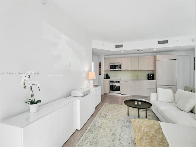 Photo - 55 SW 9th St Unit 1003