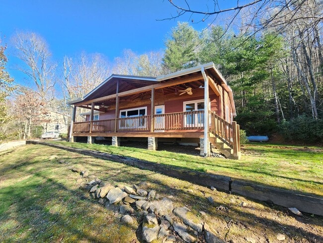 Photo - Well Maintained Swannanoa Rental! 2 BEDROOM/2 BATHROOM + BONUS ROOM