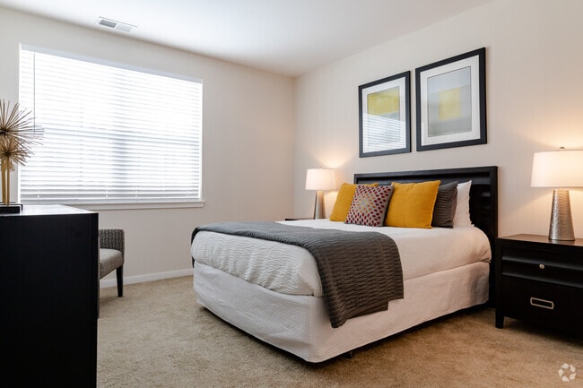 1BR 1BA - 687SF - The Reserve at Hudson Crossing