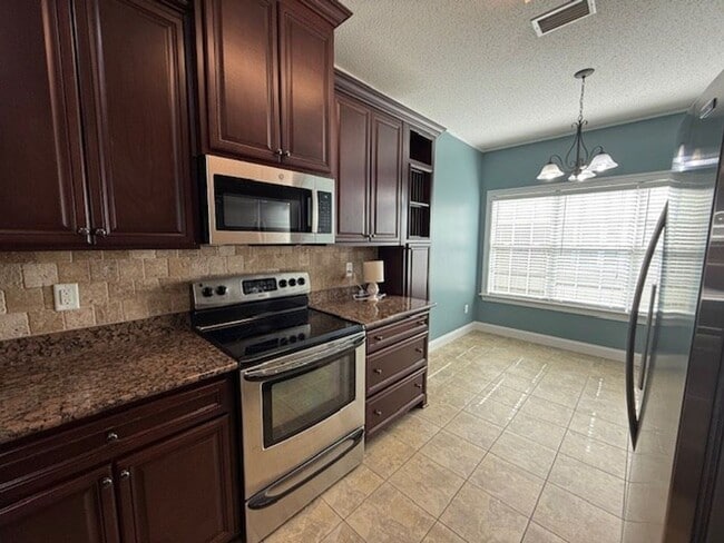 Photo - 4 bedroom home in Greyfield Place S/D